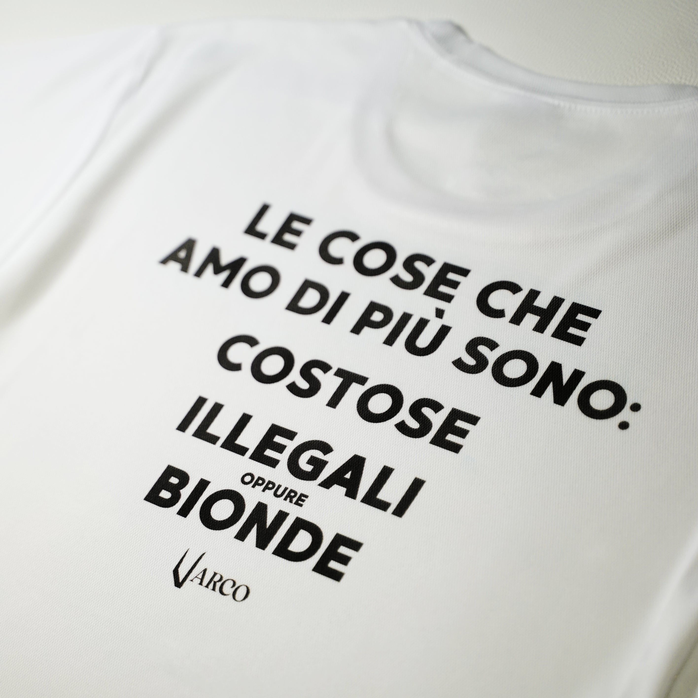 Costose, illegali e bionde Tee
