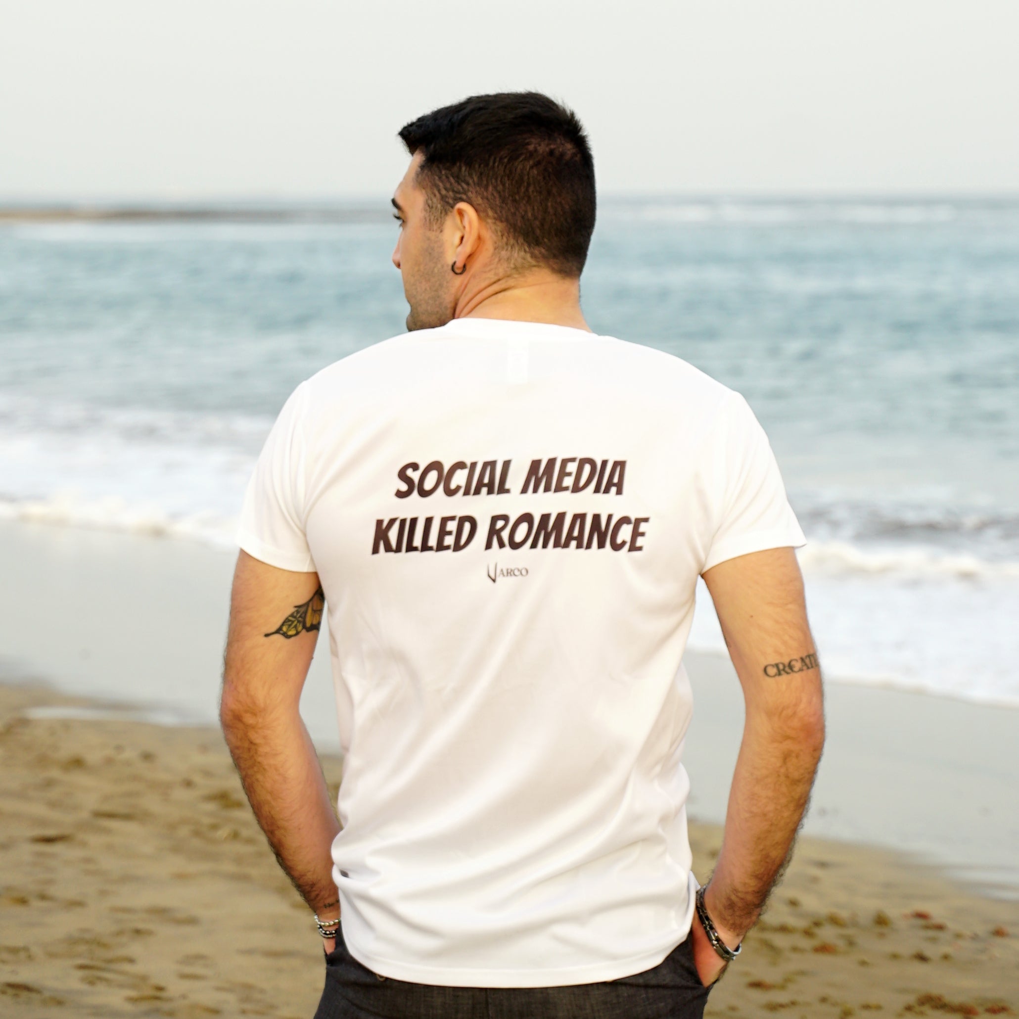 Social media killed romance Tee