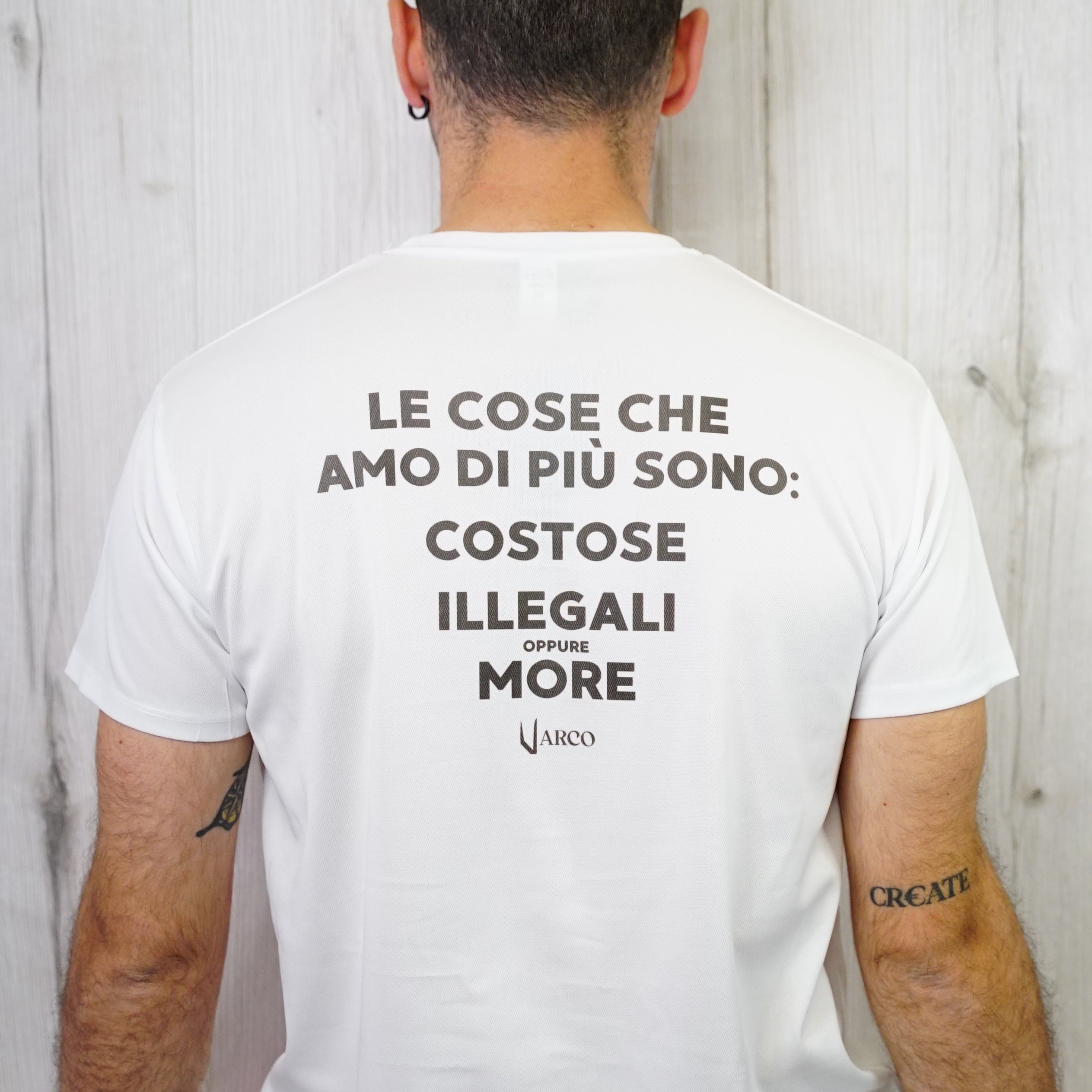 Costose, illegali e more Tee