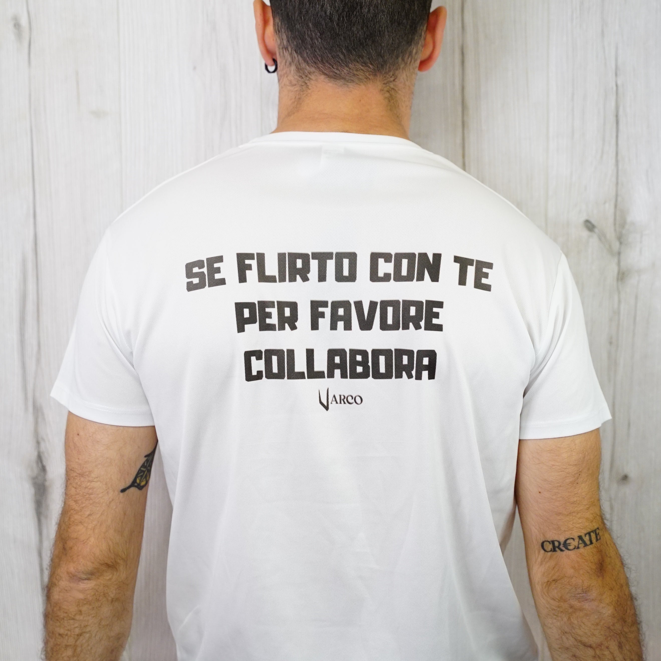 Per favore collabora Tee